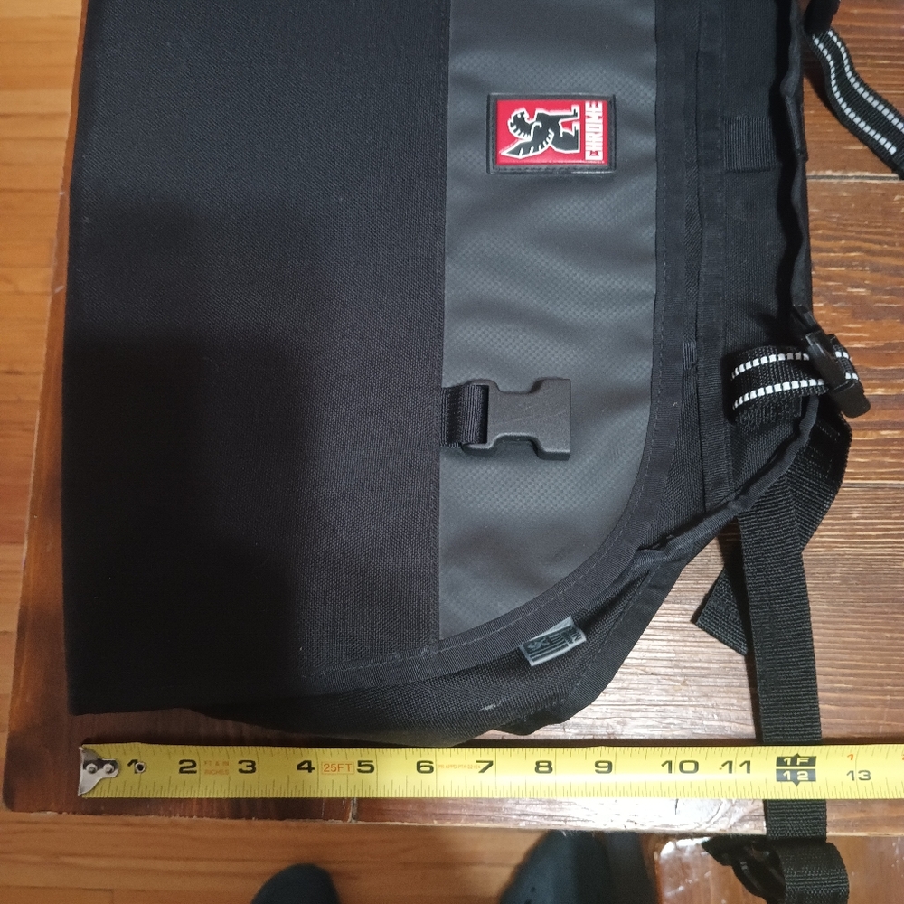 Chrome Black Messenger Bag - Picture 2 of 10